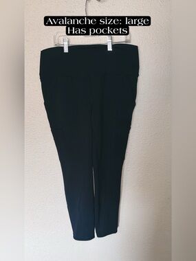 Avalanche Black High-Waist Leggings with Side Pockets
